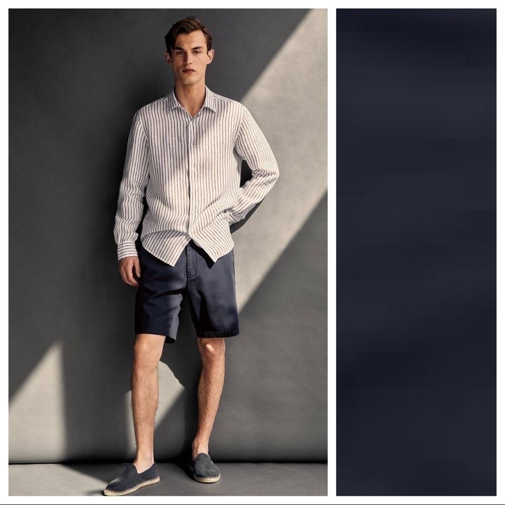 NWT. Massimo Dutti Cotton Navy Blue Bermuda Shorts. Size 30.